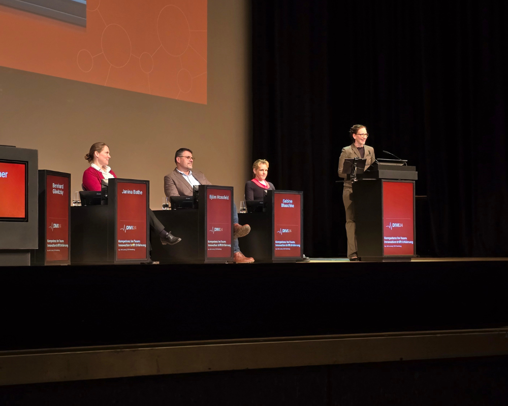 7-Dec-04-2025-04-15-25-6483-PM