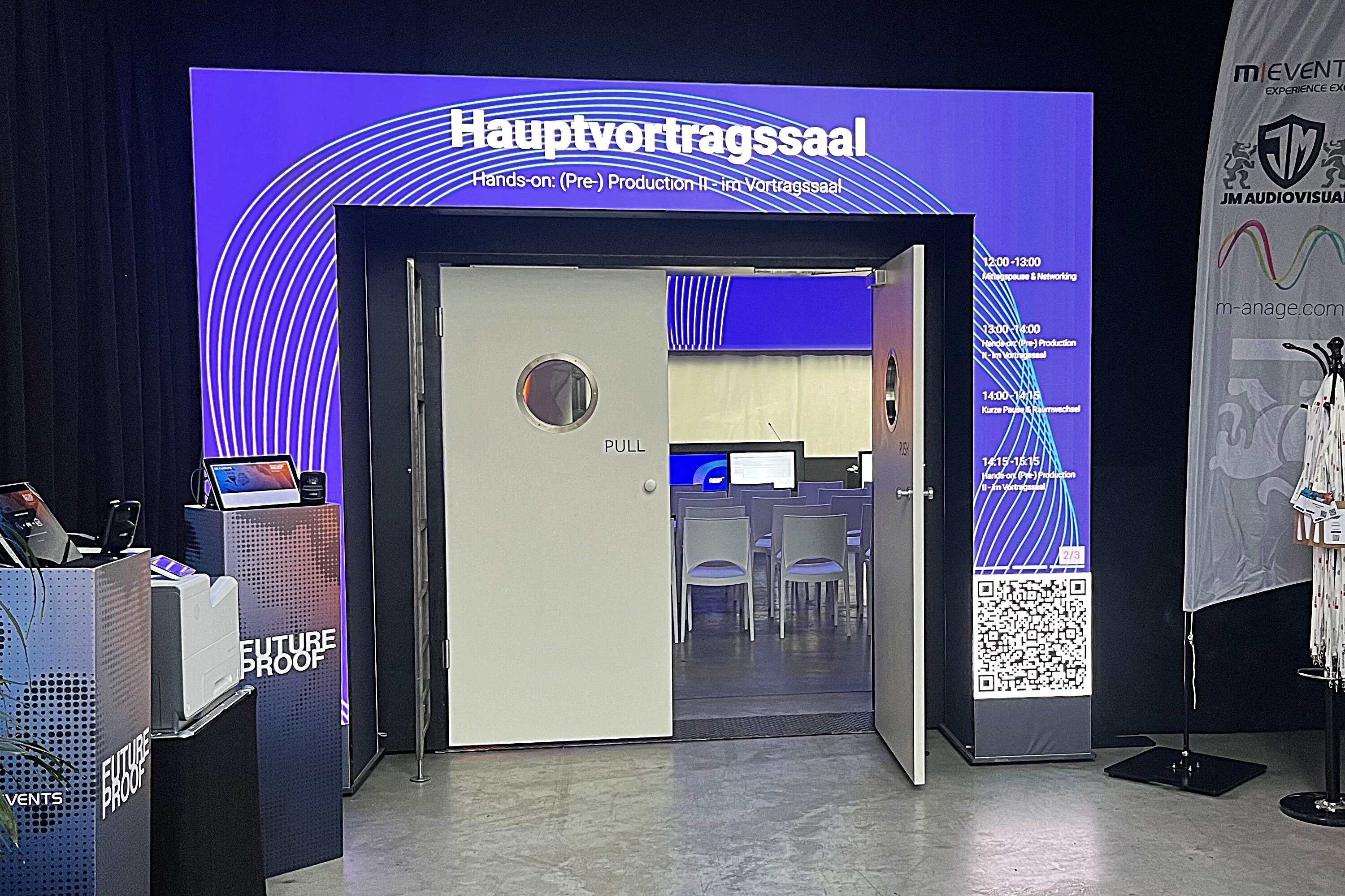 Digital Gate Registration with QR Code