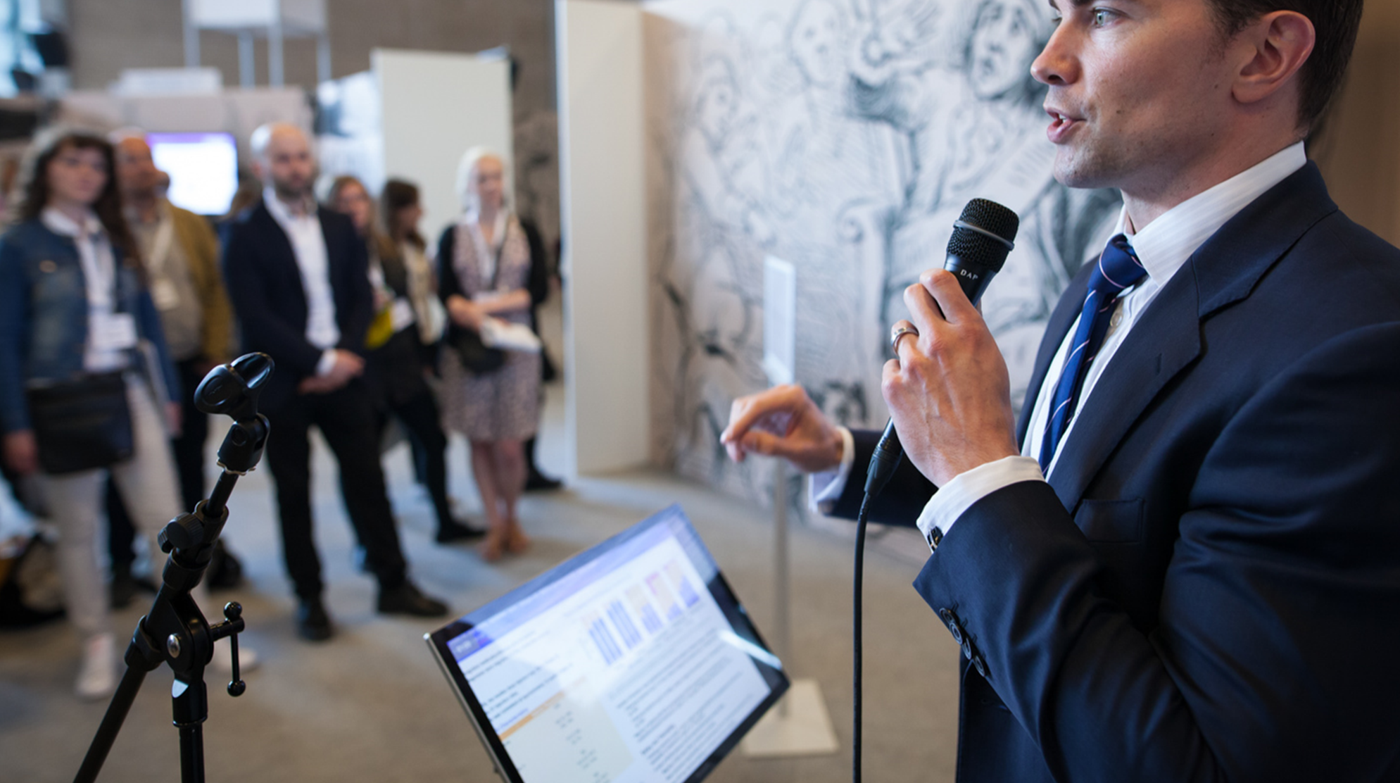 ePosters: The Next Step for Your Exhibit Hall
